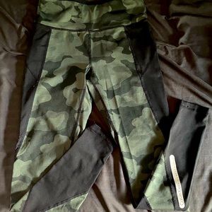 Calvin Klein Performance Leggings in Camo